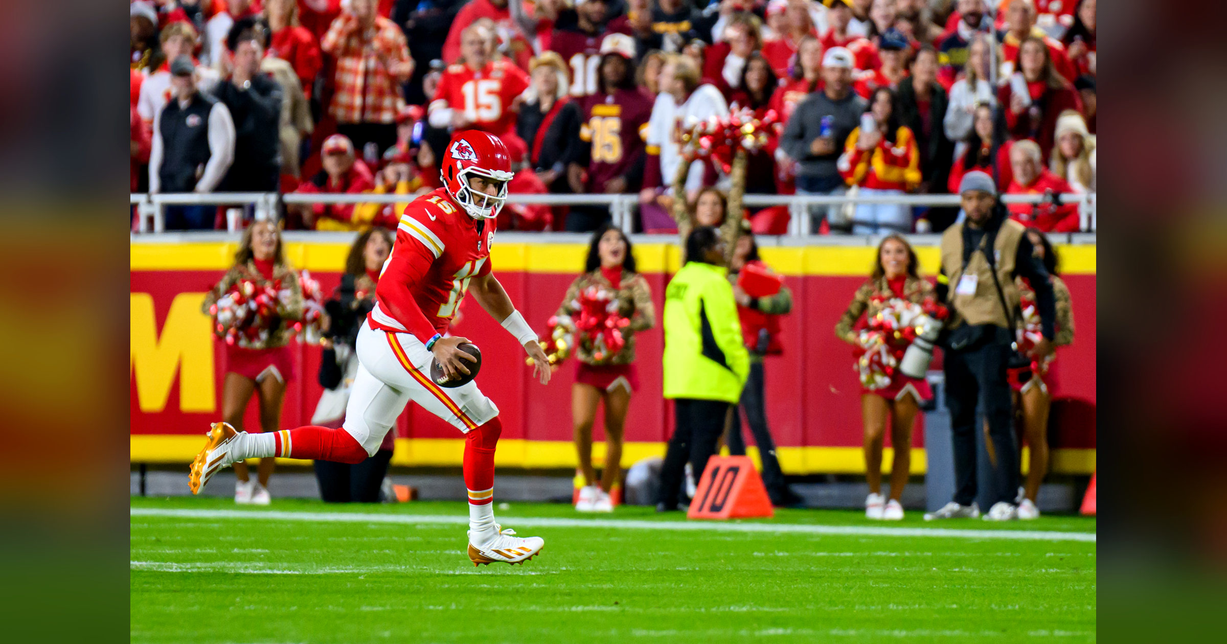 Chiefs Win, Chiefs Don't Cover: Chiefs vs Dolphins Picks